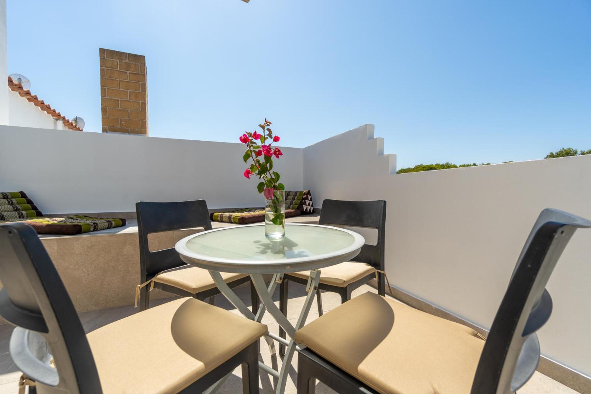 Hostal Restaurante Pou des Lleó Sant Carles de Peralta Quarto foto